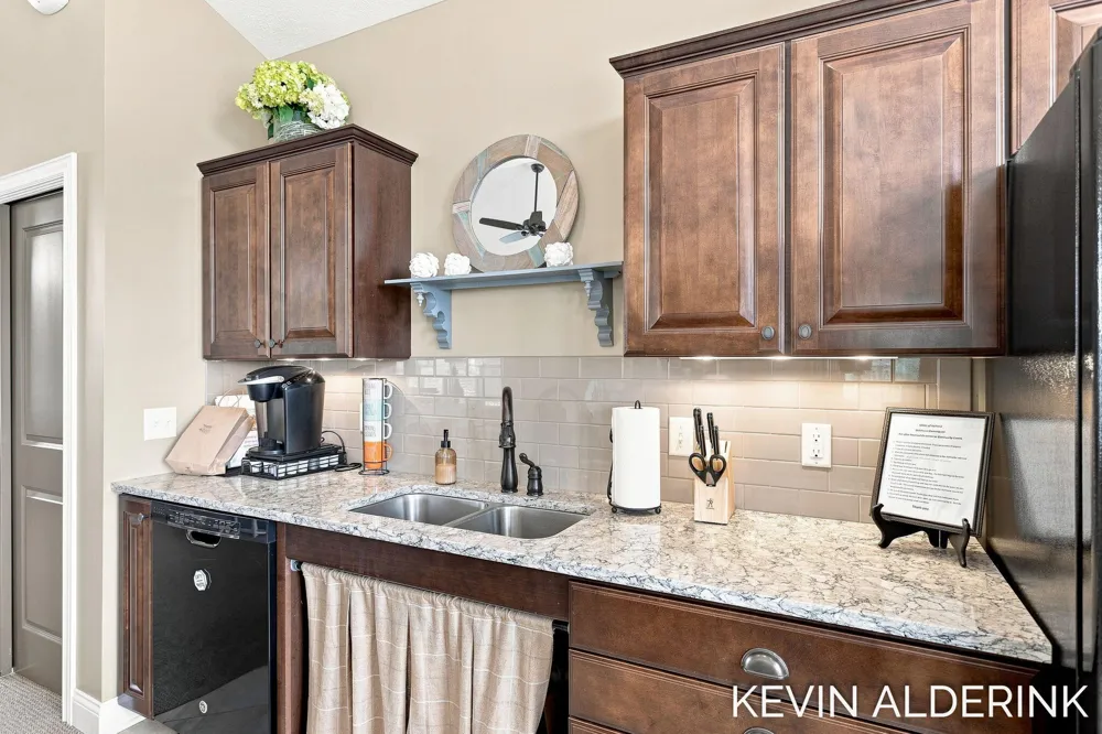 1229 Waterwalk Drive Holland, MI 49423