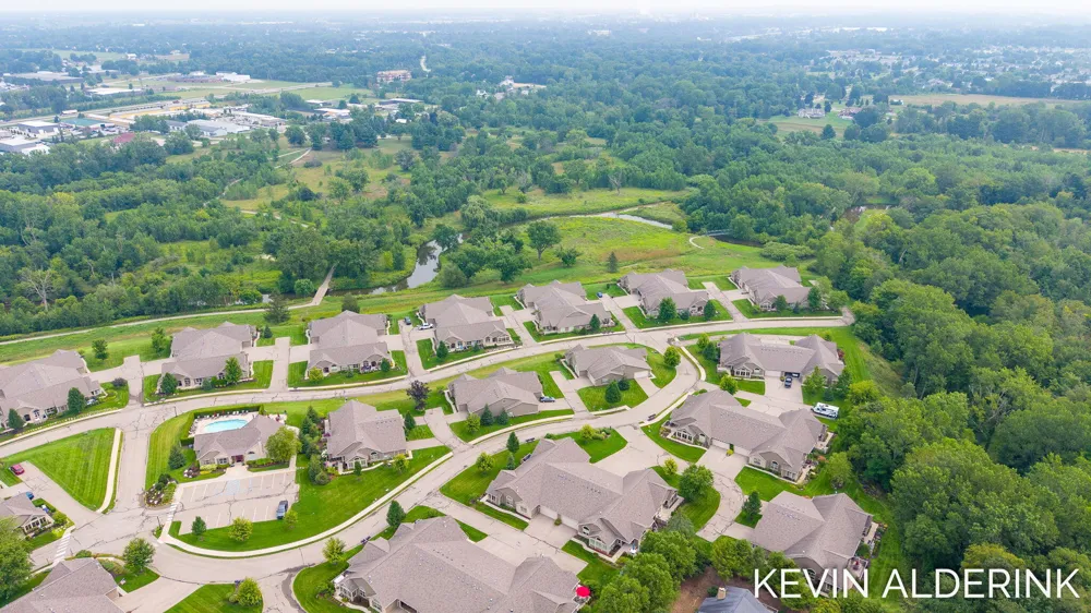 1229 Waterwalk Drive Holland, MI 49423
