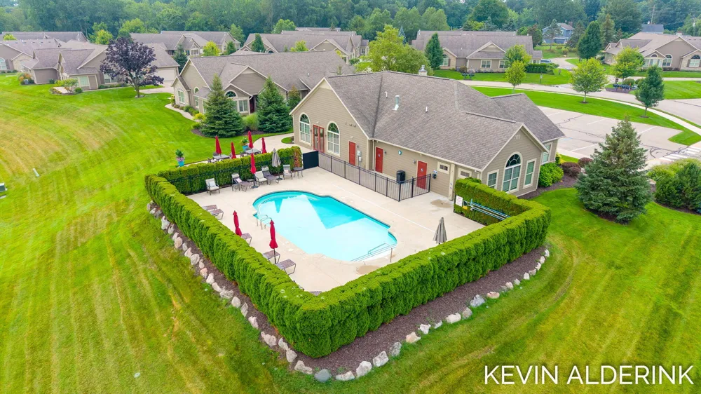 1229 Waterwalk Drive Holland, MI 49423