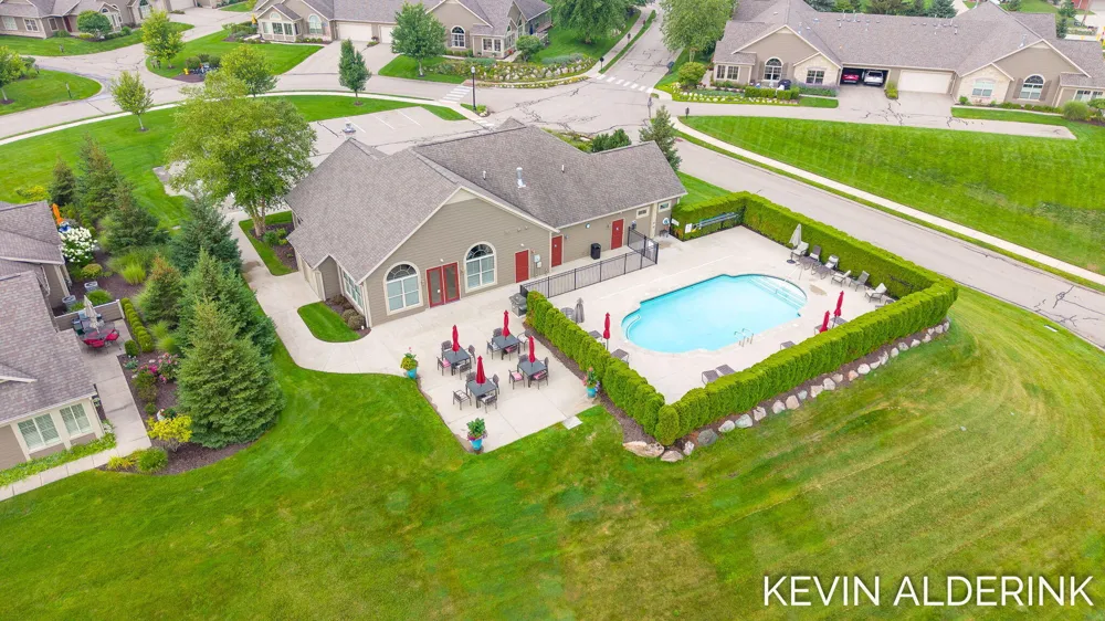 1229 Waterwalk Drive Holland, MI 49423