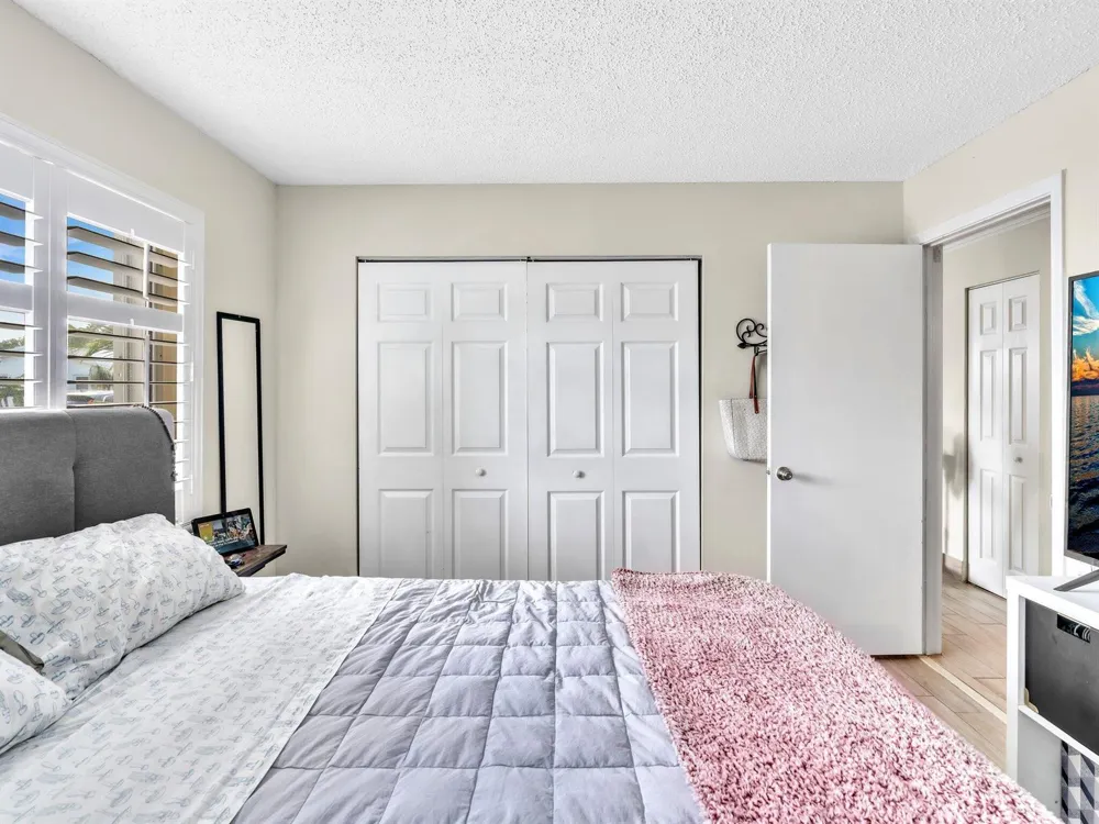 1907 SW 22ND AVENUE Boynton Beach, FL 33426