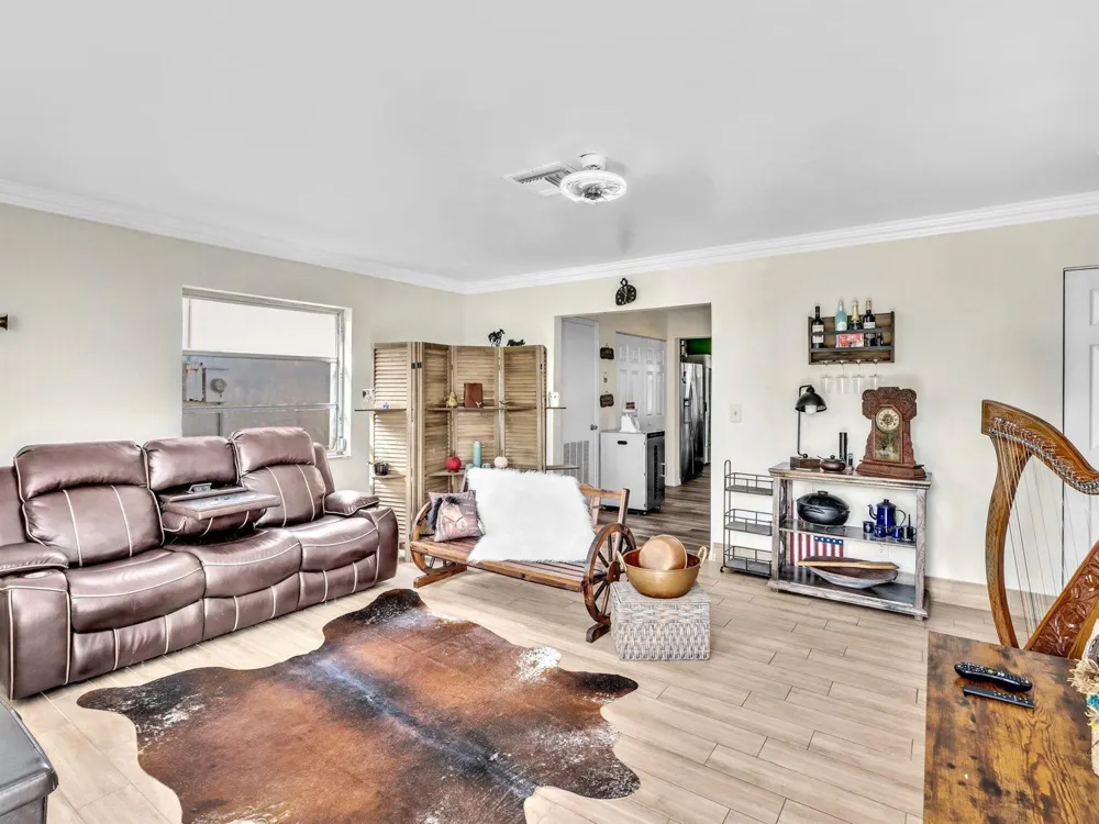 1907 SW 22ND AVENUE Boynton Beach, FL 33426