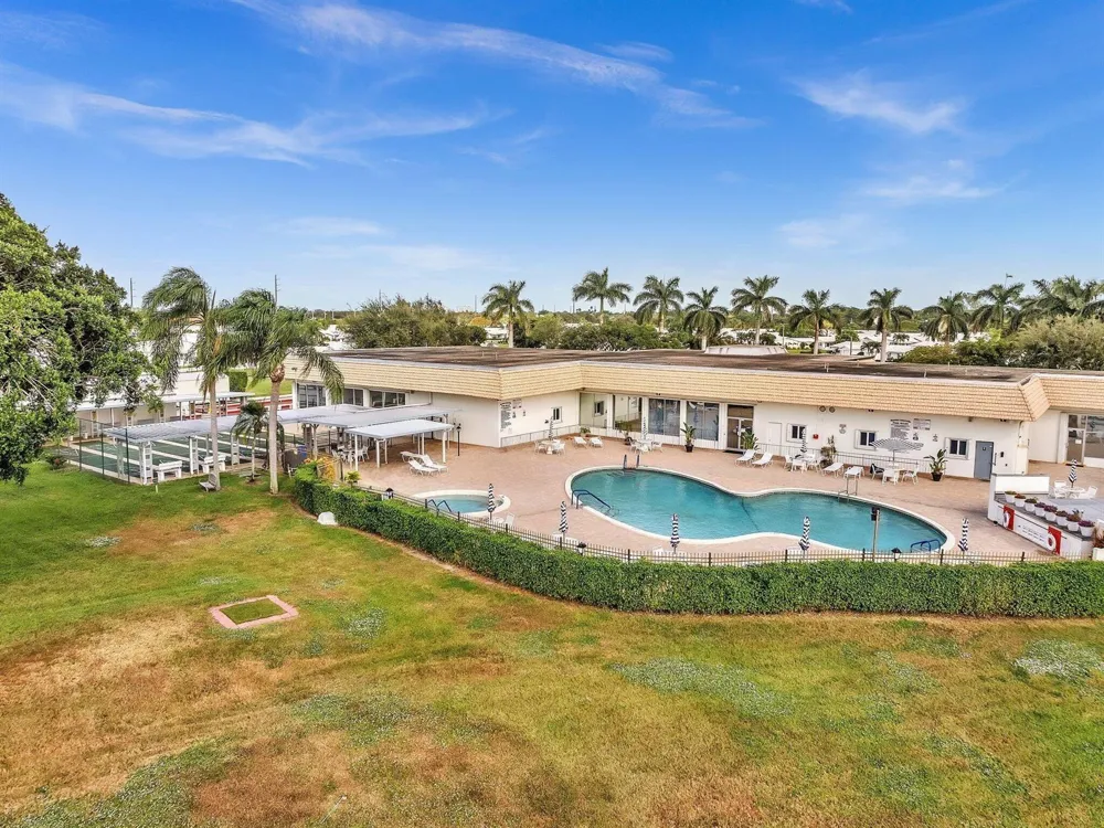 1907 SW 22ND AVENUE Boynton Beach, FL 33426