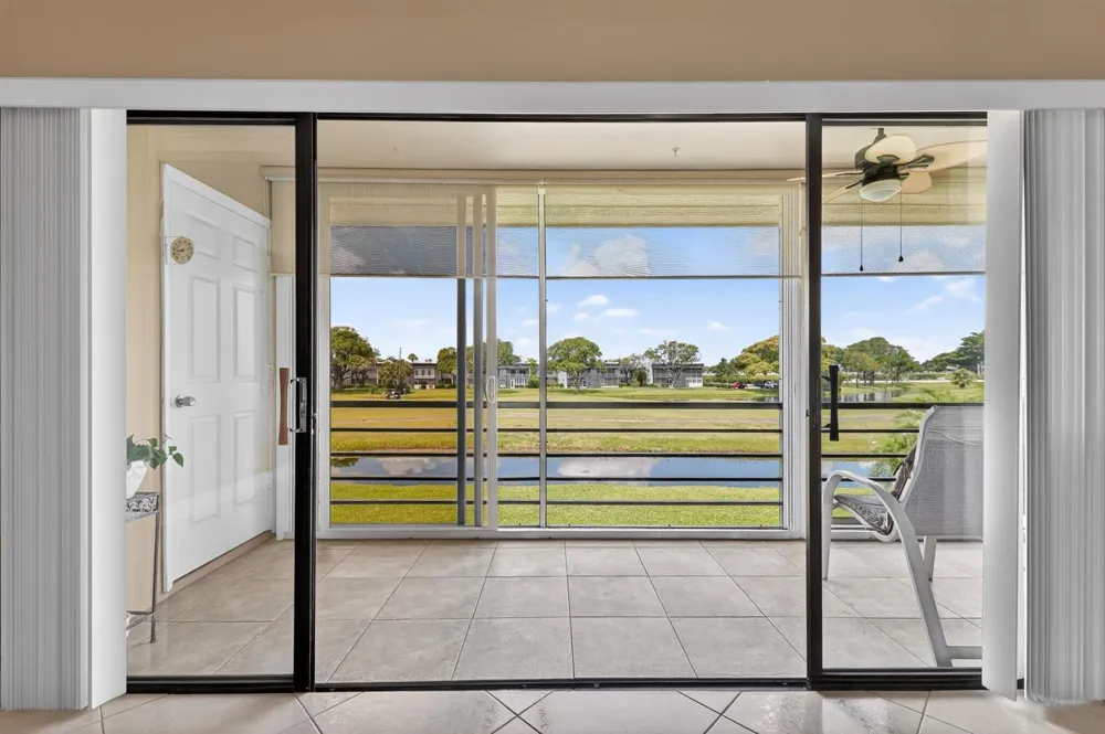 464 Piedmont J Delray Beach, FL 33484