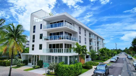 117 Lake Avenue #Unit 304