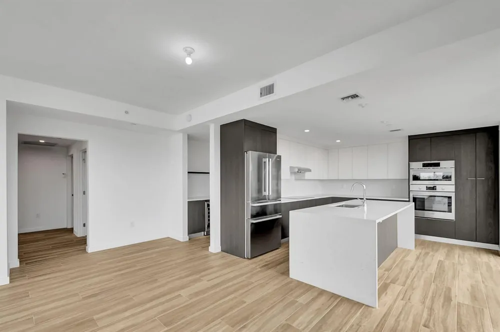117 Lake Avenue #Unit 304 