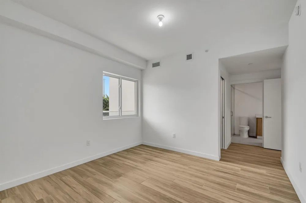 117 Lake Avenue #Unit 304 