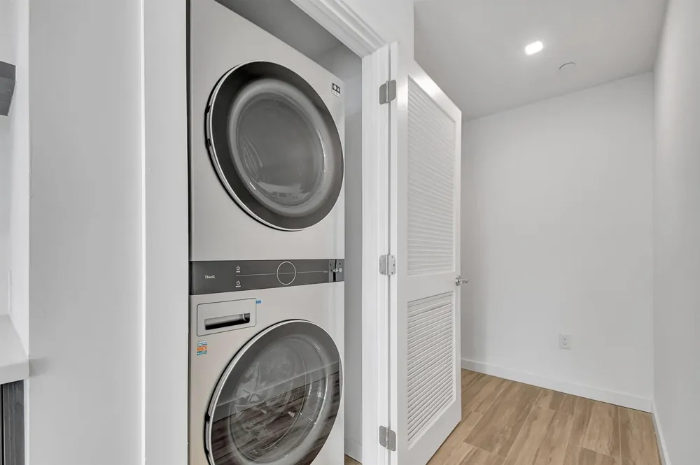 117 Lake Avenue #Unit 304 