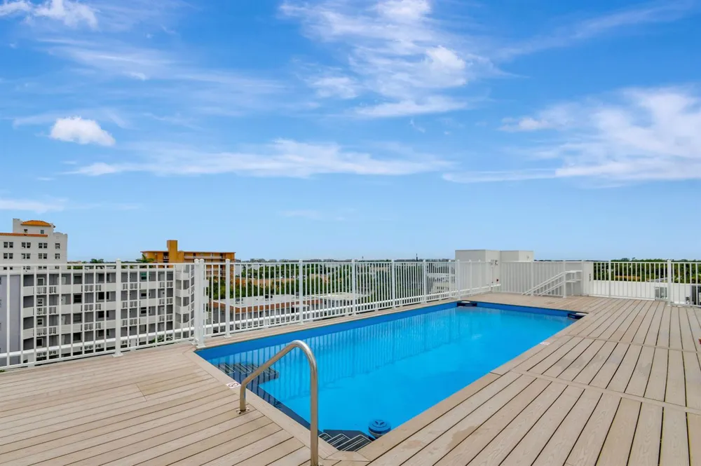 117 Lake Avenue #Unit 304 