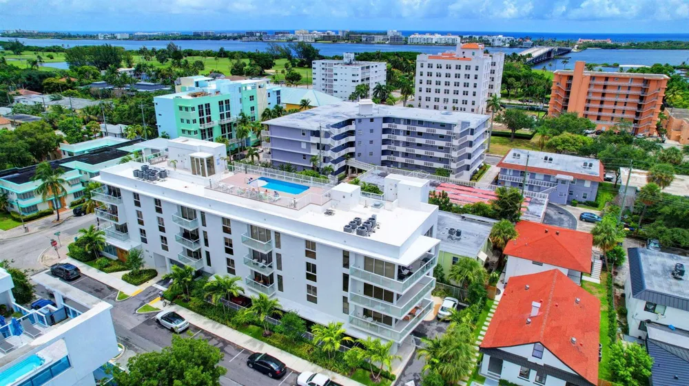 117 Lake Avenue #Unit 304 