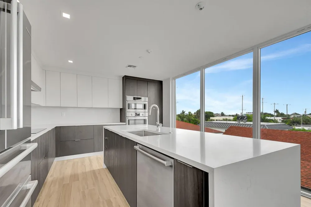 117 Lake Avenue #Unit 304 
