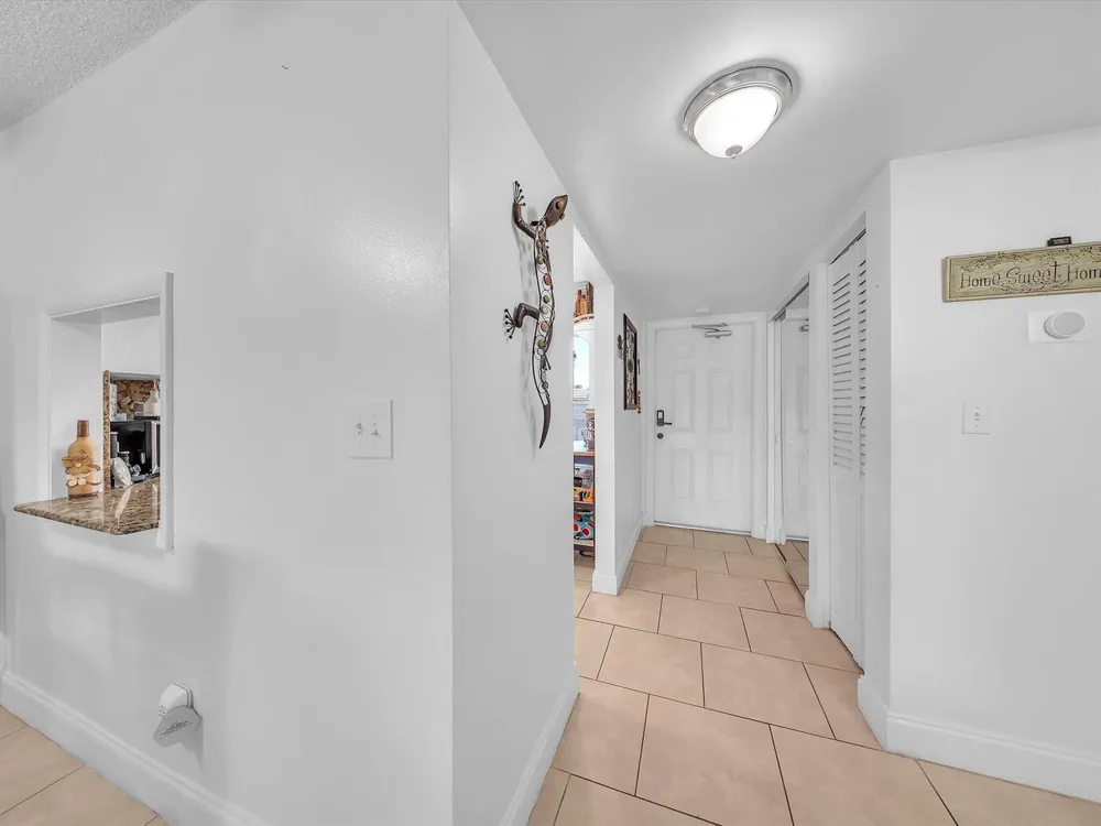6051 NW 61st Avenue #310 Tamarac, FL 33319