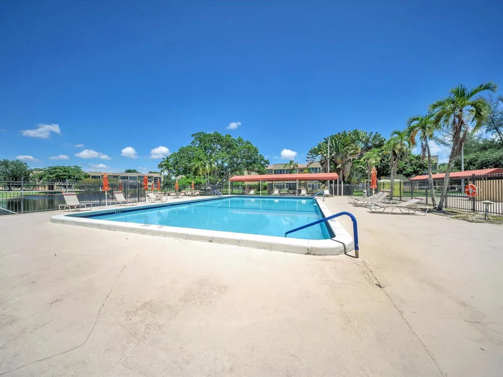 6051 NW 61st Avenue #310 Tamarac, FL 33319