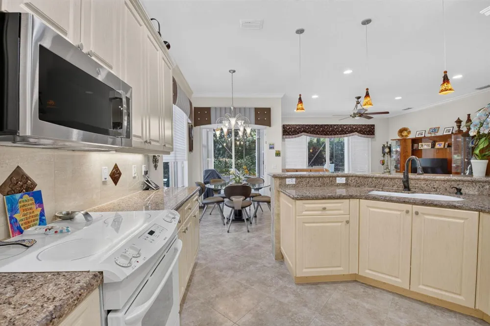 13064 Aliso Beach Drive Delray Beach, FL 33446