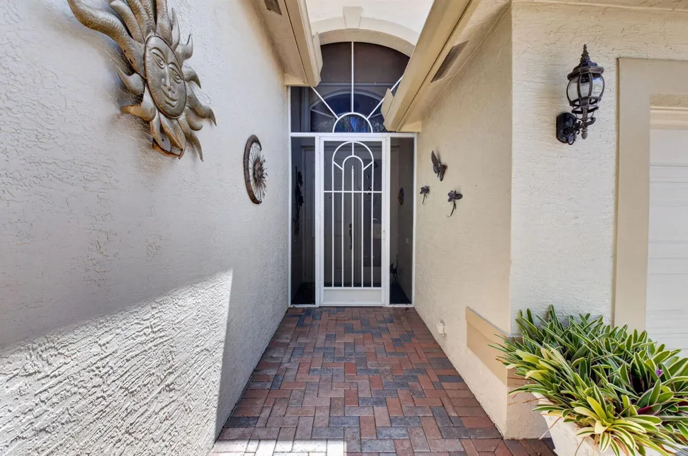 13064 Aliso Beach Drive Delray Beach, FL 33446