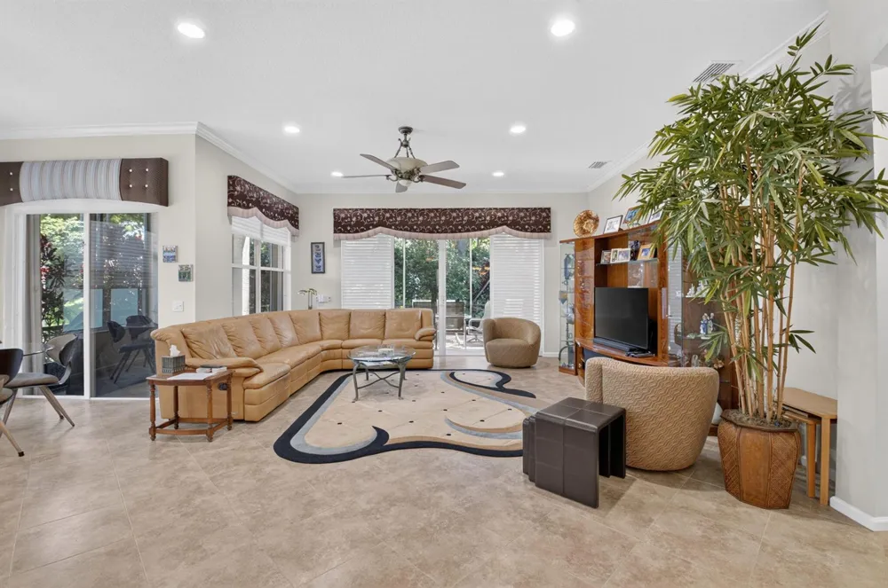13064 Aliso Beach Drive Delray Beach, FL 33446