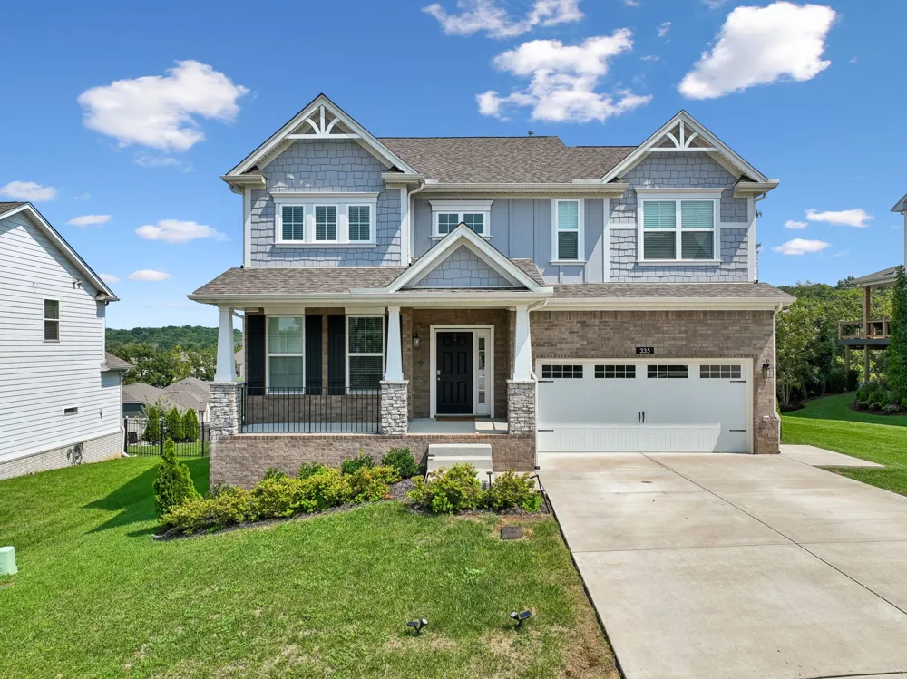 335 Van Conder Pl Hendersonville, TN 37075