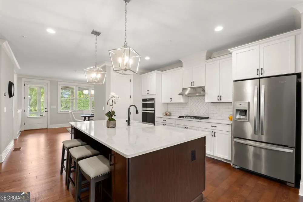 138 Inwood WALK Woodstock, GA 30188