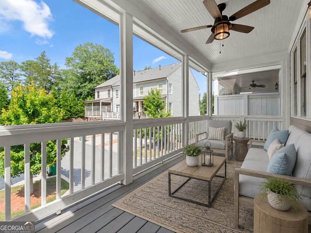 138 Inwood WALK Woodstock, GA 30188