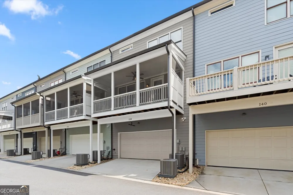 138 Inwood WALK Woodstock, GA 30188