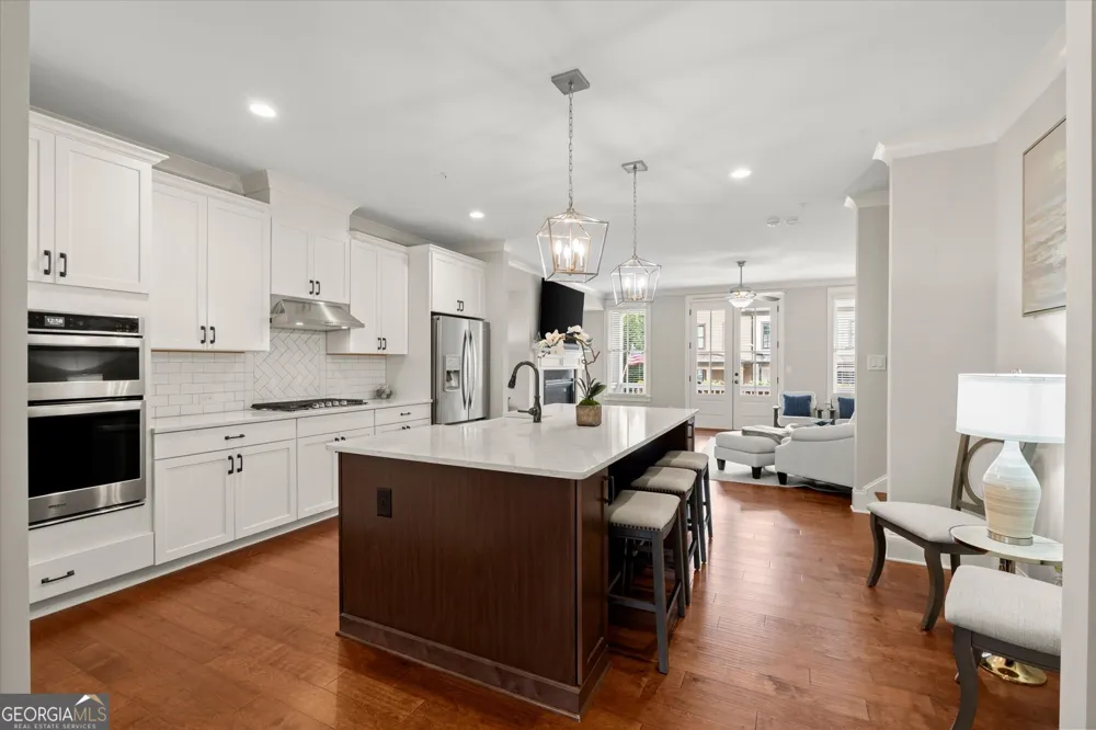 138 Inwood WALK Woodstock, GA 30188