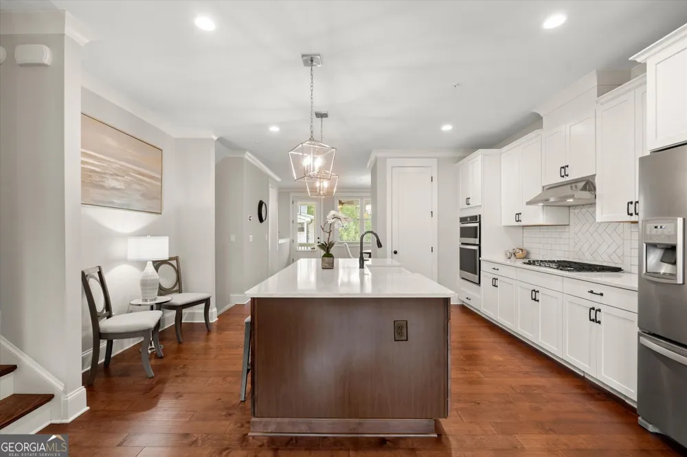 138 Inwood WALK Woodstock, GA 30188