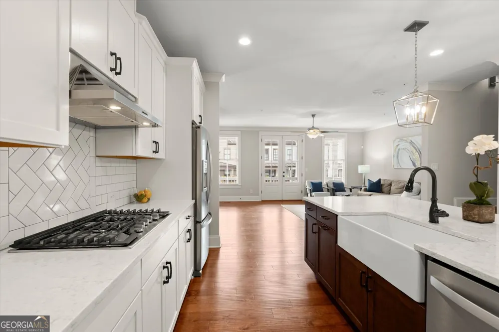 138 Inwood WALK Woodstock, GA 30188