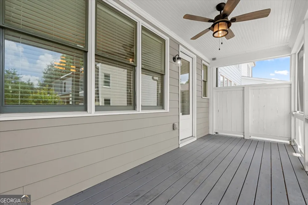 138 Inwood WALK Woodstock, GA 30188