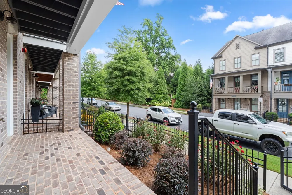 138 Inwood WALK Woodstock, GA 30188