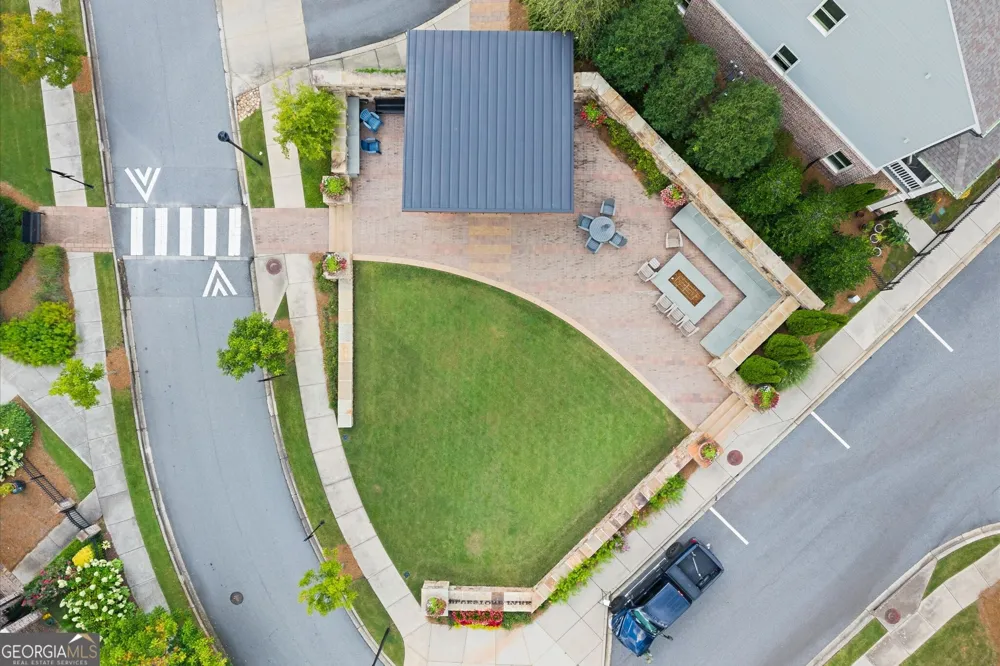 138 Inwood WALK Woodstock, GA 30188