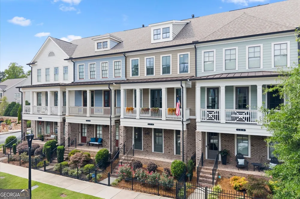 138 Inwood WALK Woodstock, GA 30188