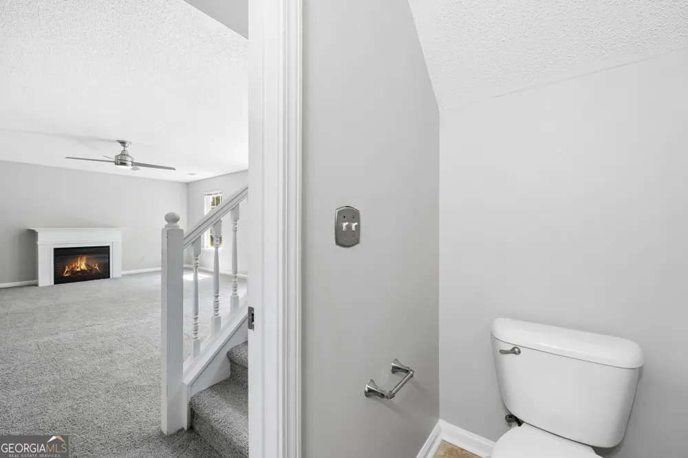 1883 Simmons LN Hampton, GA 30228