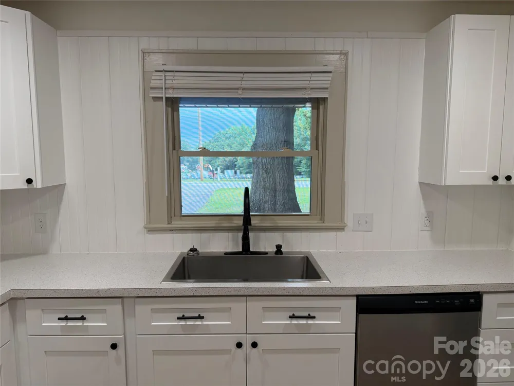 3649 Taylorsville Highway Statesville, NC 28625