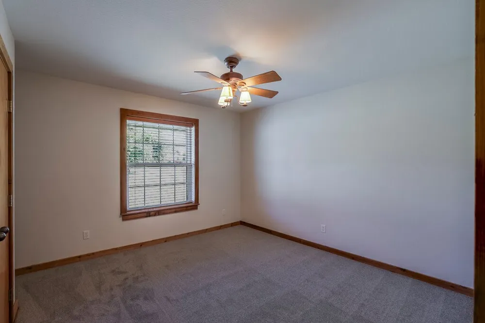 4024 J Rendon Road Burleson, TX 76028