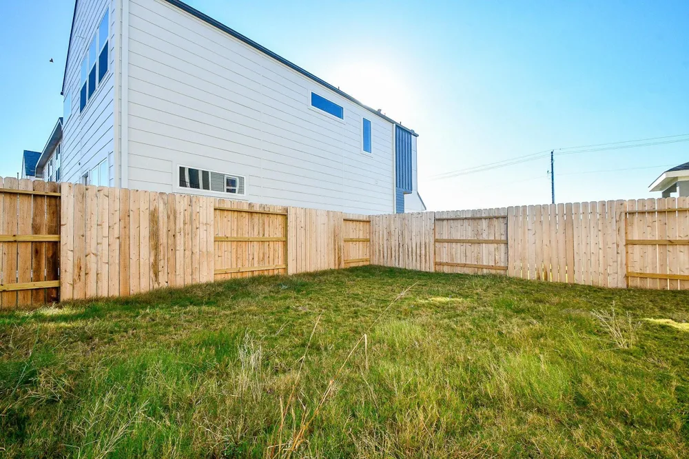2204 Via Laura South Houston, TX 77051