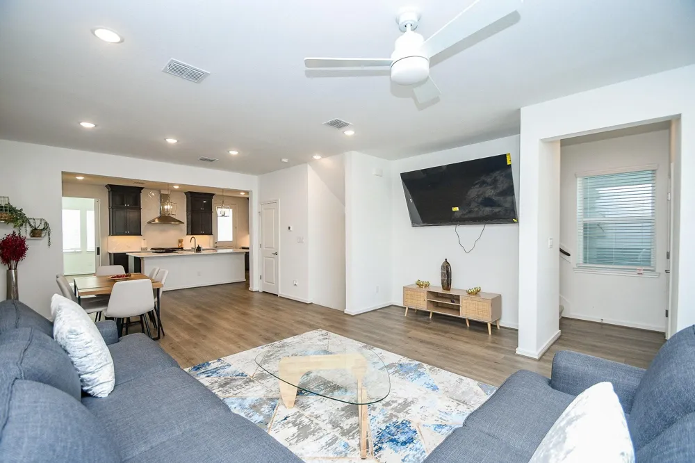 2204 Via Laura South Houston, TX 77051
