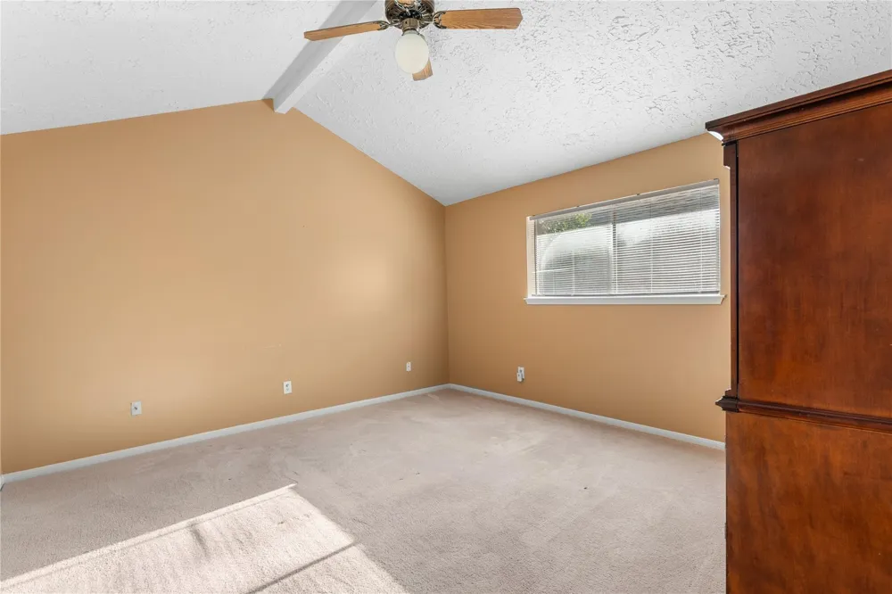 20 Baron Lane Missouri City, TX 77459
