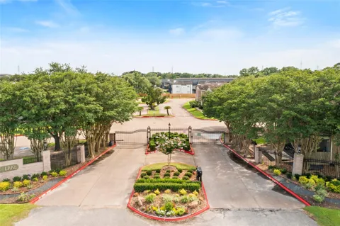 18800 Egret Bay Boulevard #119