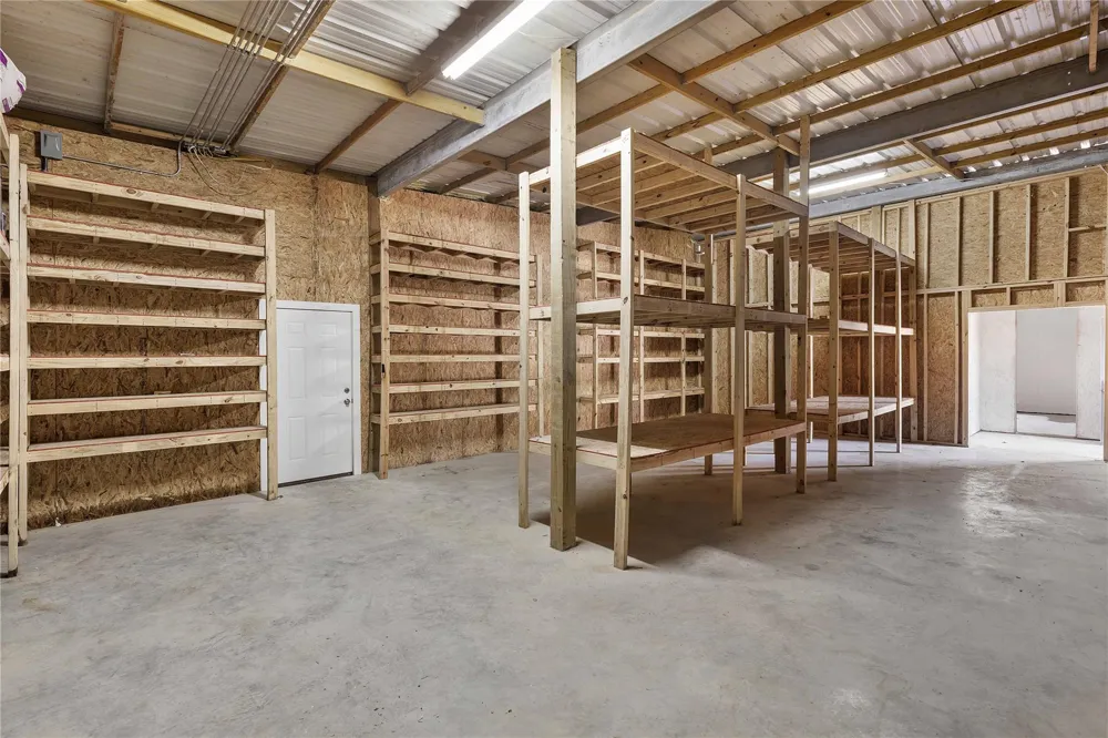 168 County Road 470 Dayton, TX 77535