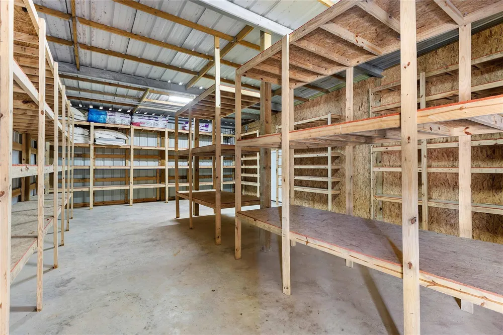 168 County Road 470 Dayton, TX 77535