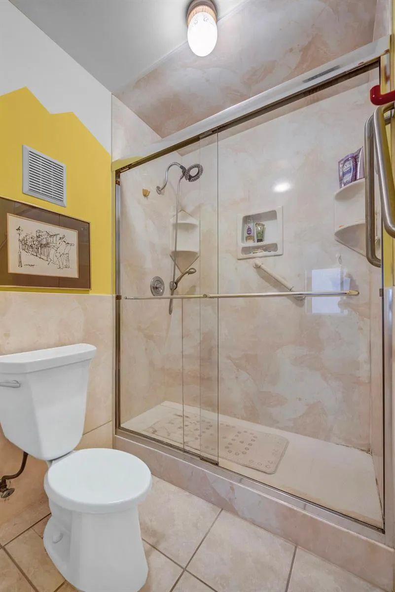 8 Eaton Place Boynton Beach, FL 33426