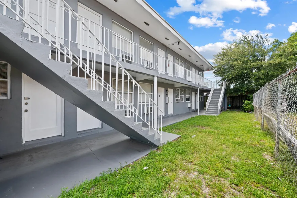 1761 Ali Baba Avenue ##5 Opa-Locka, FL 33054