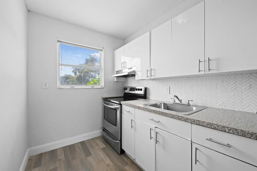 1761 Ali Baba Avenue ##5 Opa-Locka, FL 33054