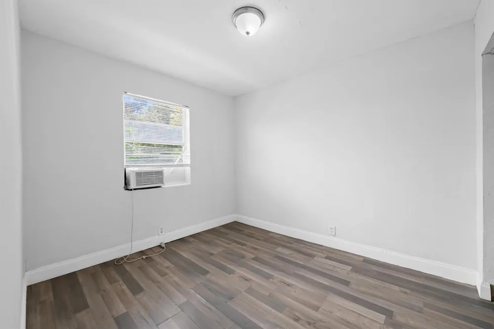 1761 Ali Baba Avenue ##5 Opa-Locka, FL 33054