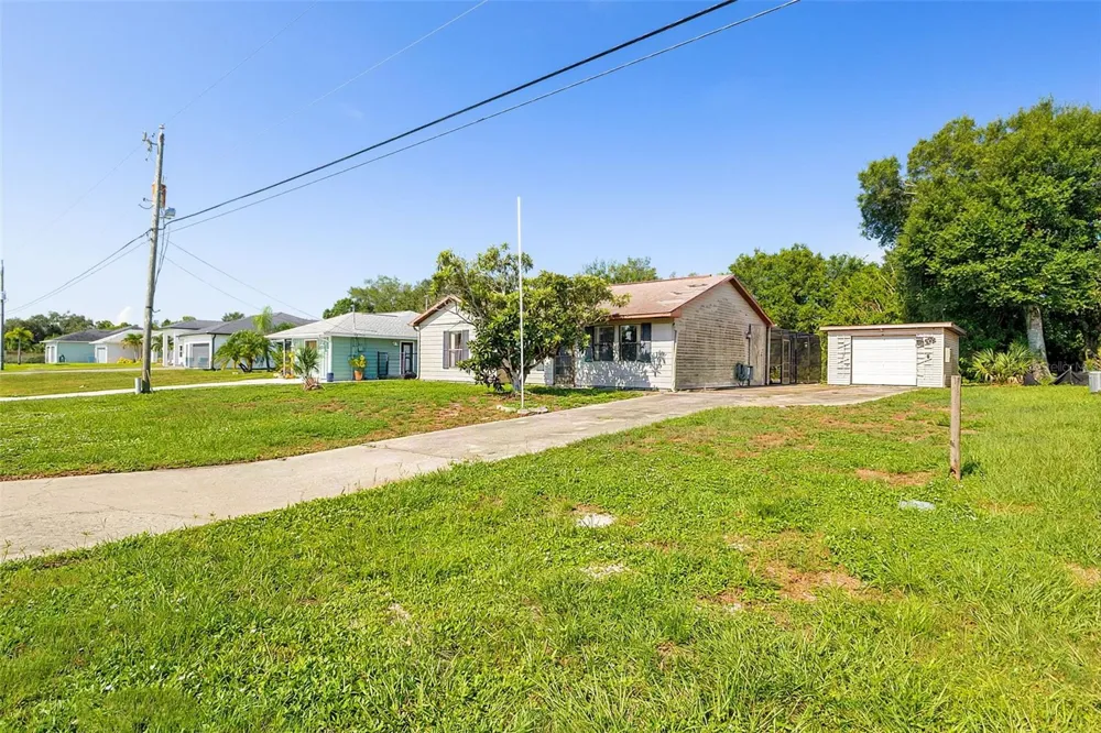 327 HARBOR BOULEVARD Port Charlotte, FL 33954