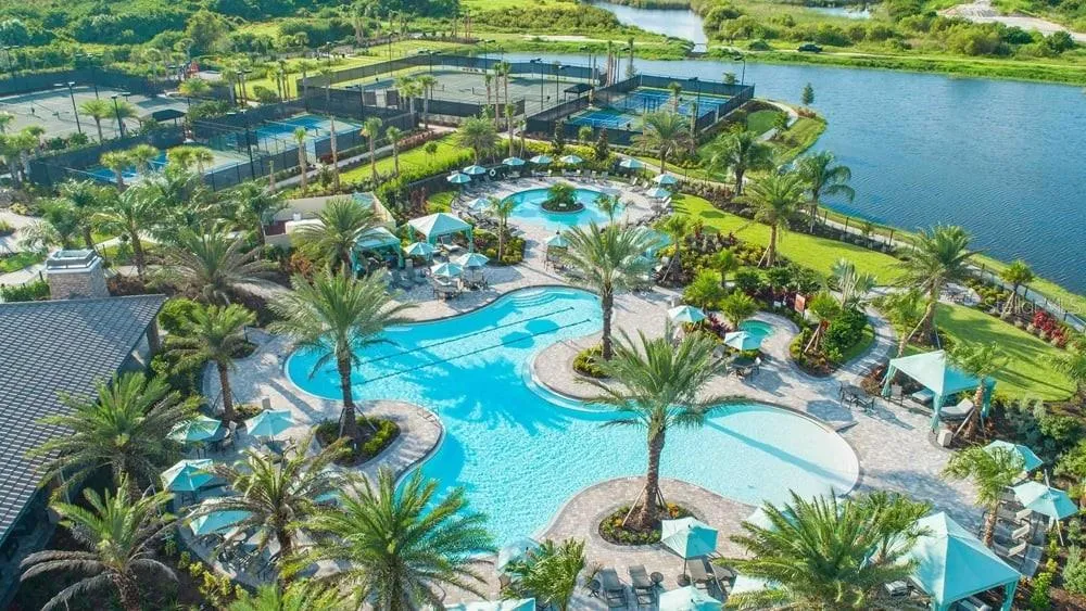 4520 CRESTPOINT WAY Palmetto, FL 34221