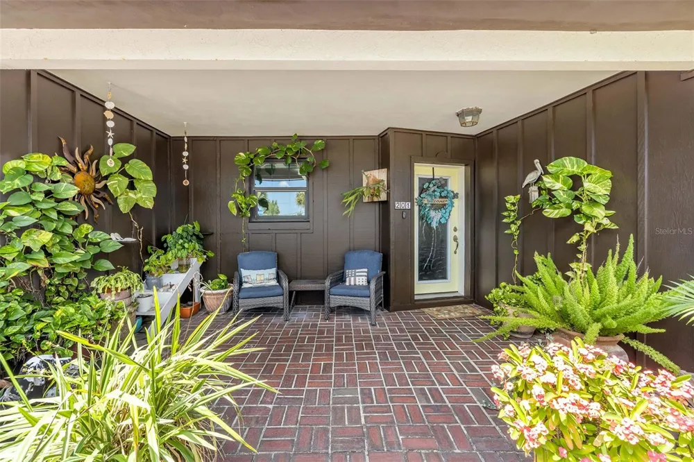 201 S VENETIAN WAY Port Orange, FL 32127