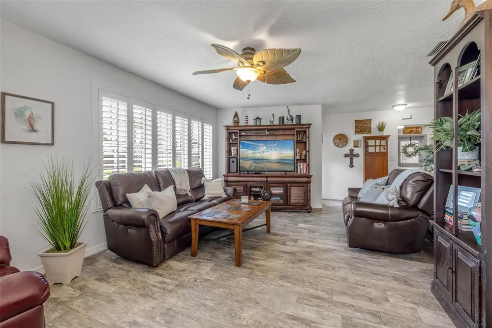 201 S VENETIAN WAY Port Orange, FL 32127