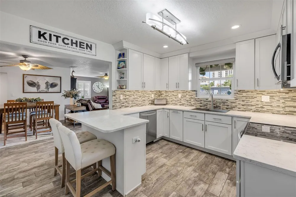 201 S VENETIAN WAY Port Orange, FL 32127