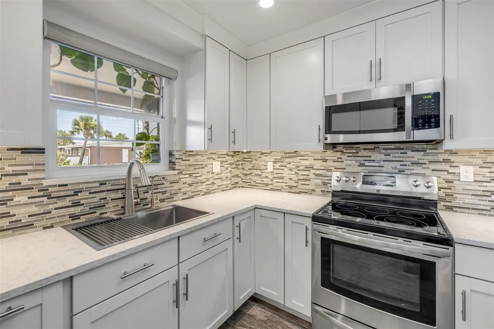 201 S VENETIAN WAY Port Orange, FL 32127